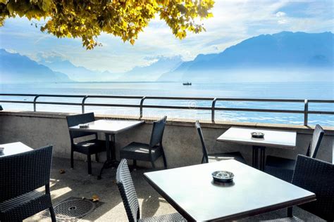 cafe vevey|From breakfast to dinner, 4 moods 